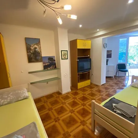 Apartman Moreno, Gajac-Zrce Beach-Novalja Exterior photo