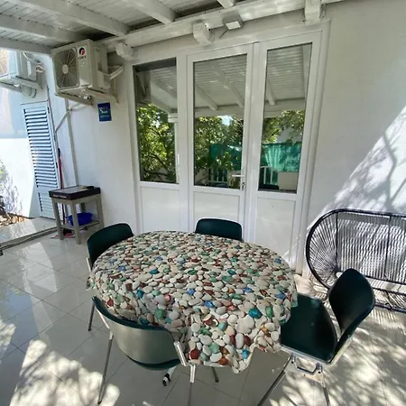 Apartman Moreno, Gajac-Zrce Beach-Novalja Exterior photo