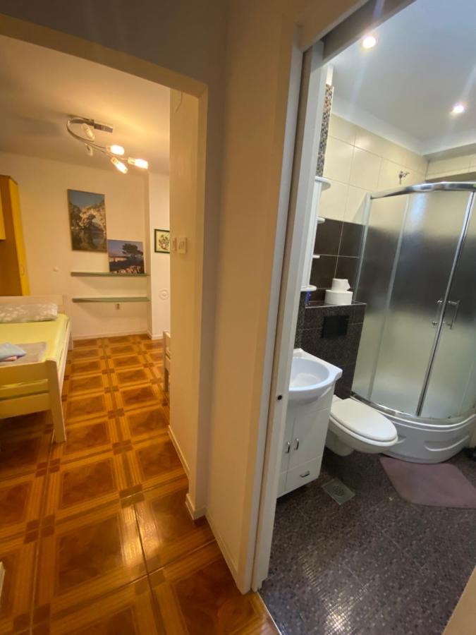 Apartment Moreno, Gajac-zrce Beach-novalja *