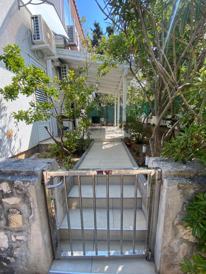 Apartamento Moreno, Gajac-zrce Beach-novalja Novalja